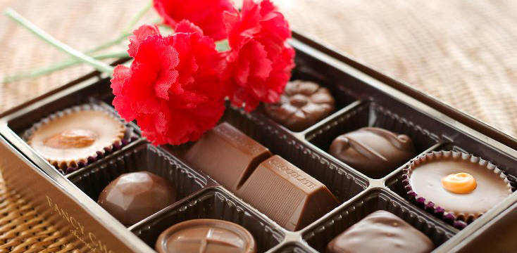 母の日に贈りたいスイーツ特集｜花とお菓子のプレゼント