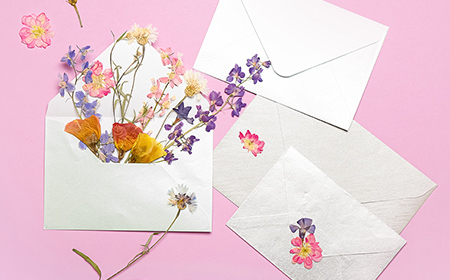 母の日はメッセージカードを手作りで贈ろう 簡単でおしゃれなカードの作り方を解説 母の日 花のギフト プレゼント特集22 日比谷花壇